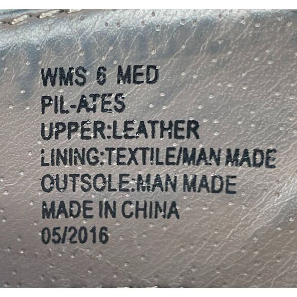 Kenneth Cole Reaction Taupe Suede Fringe Ankle Boots Pilates Booties Size 6 - Picture 10 of 10